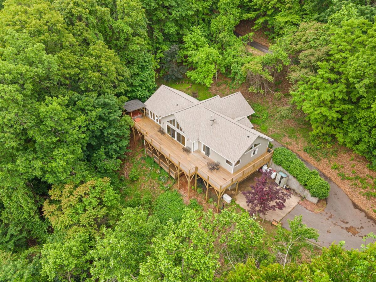 House for rent at 503 Woodwind Terrace, Asheville, NC 28806
