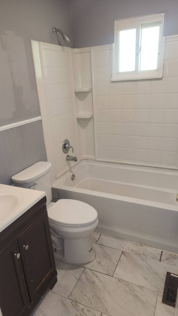 House for rent at 10501 Baron Dr, Saint Louis, MO 63136