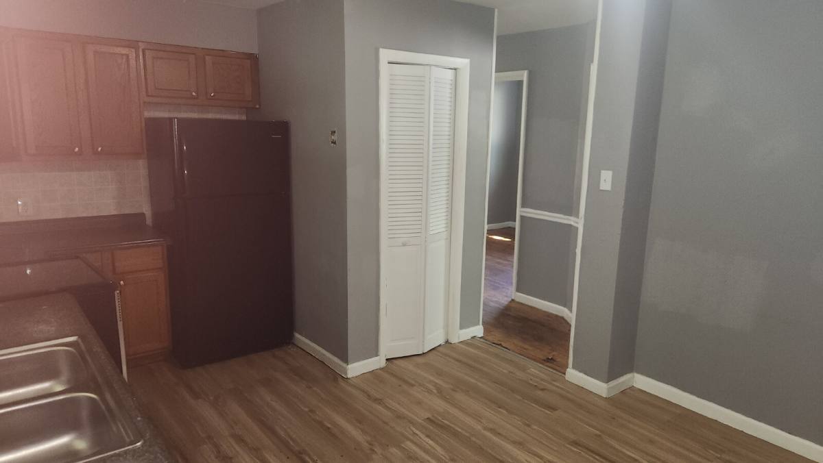 House for rent at 10501 Baron Dr, Saint Louis, MO 63136