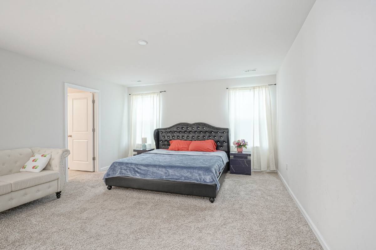 Apartment for rent at 32 Westmont Dr #RM 5, Medford, NJ 08055