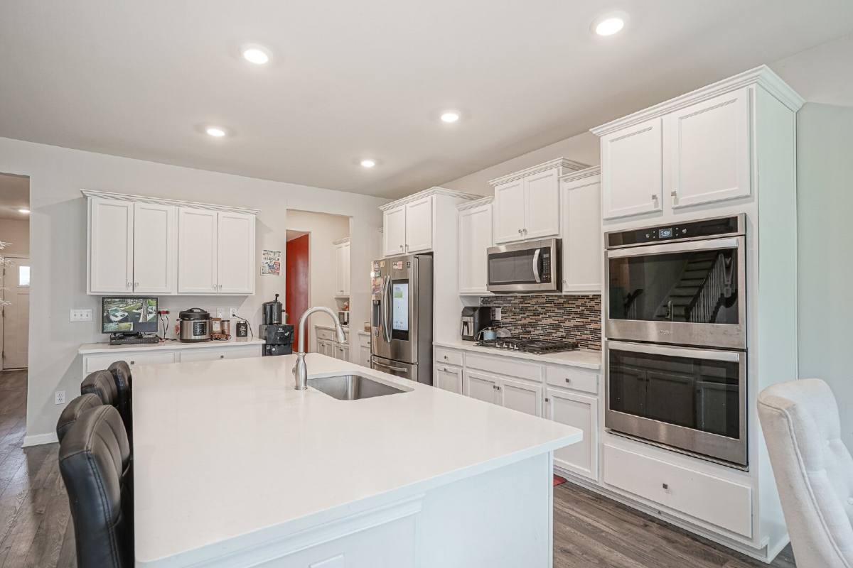 House for rent at 32 Westmont Dr #HAWTHORN Estates, Medford, NJ 08055