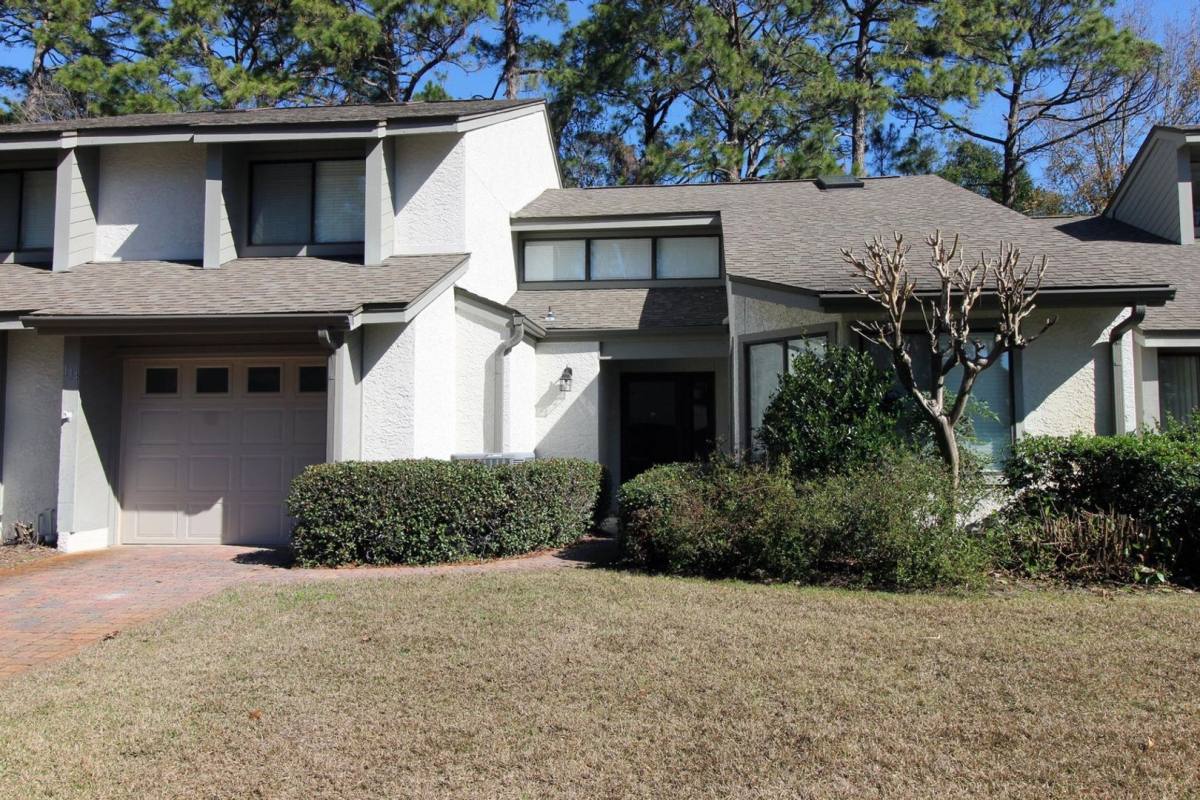 Townhouse for rent at 114 Gleneagles Dr, Niceville, FL 32578