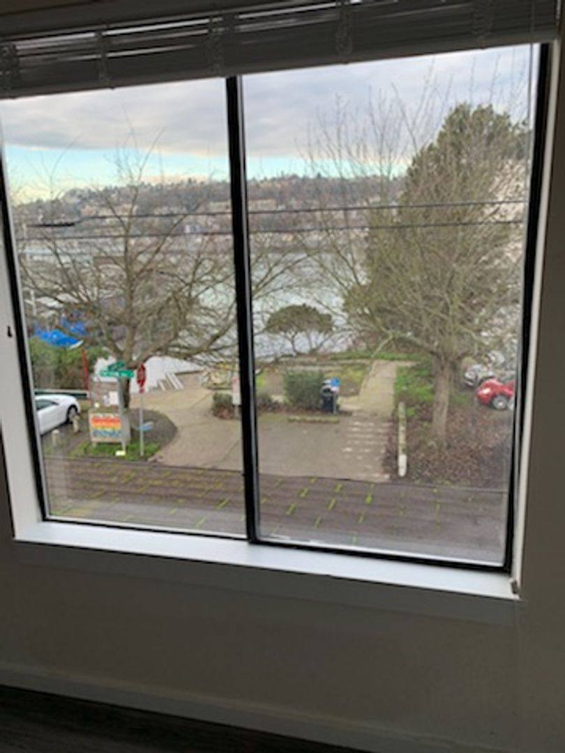 Apartment for rent at 60 E Lynn St, Seattle, WA 98102
