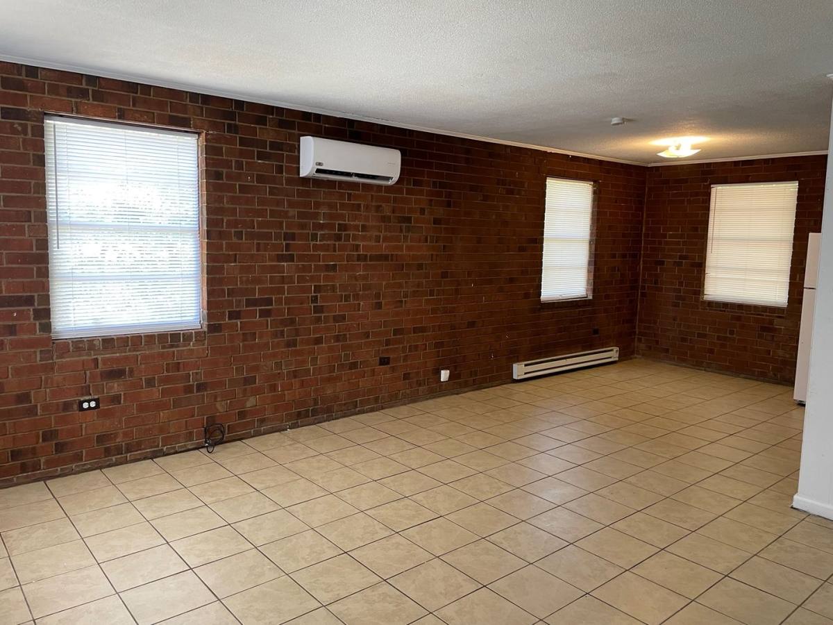 House for rent at 1009 Cassell St, High Point, NC 27261