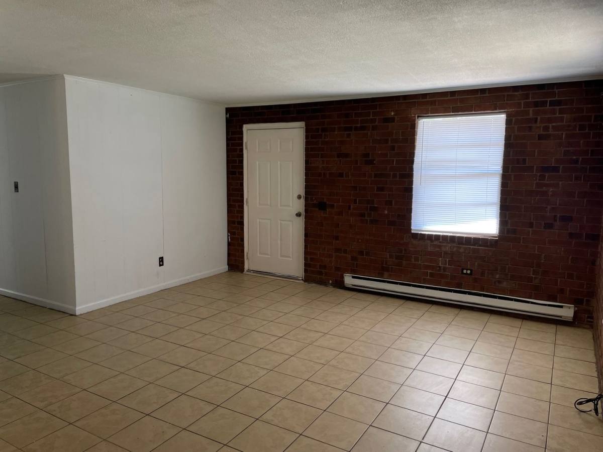 House for rent at 1009 Cassell St, High Point, NC 27261