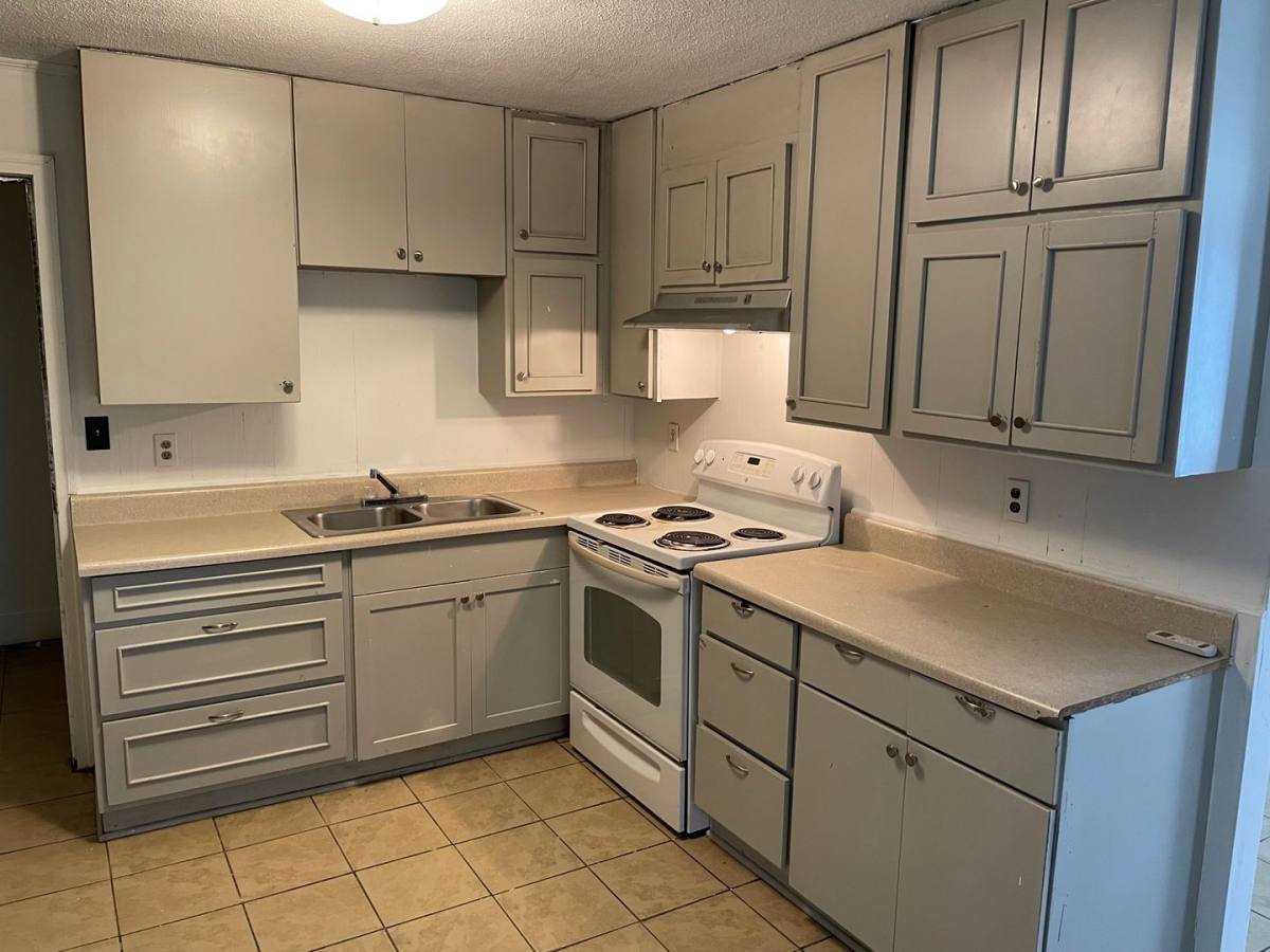 House for rent at 1009 Cassell St, High Point, NC 27261