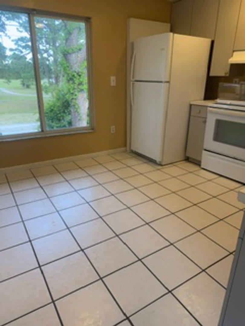 Apartment for rent at 1527 Schoolhouse St, Merritt Island, FL 32953
