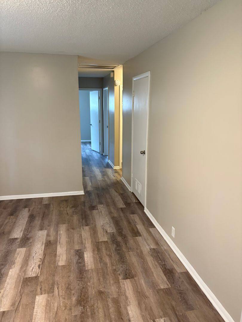 House for rent at 7800 E 112th St, Kansas City, MO 64134