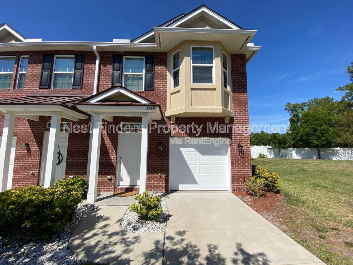 Townhouse for rent at 1573 Landau Rd, Jacksonville, FL 32225