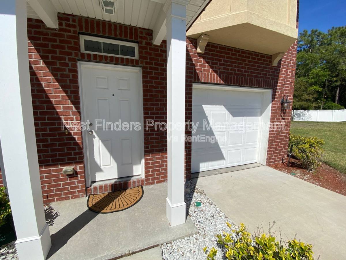 Townhouse for rent at 1573 Landau Rd, Jacksonville, FL 32225