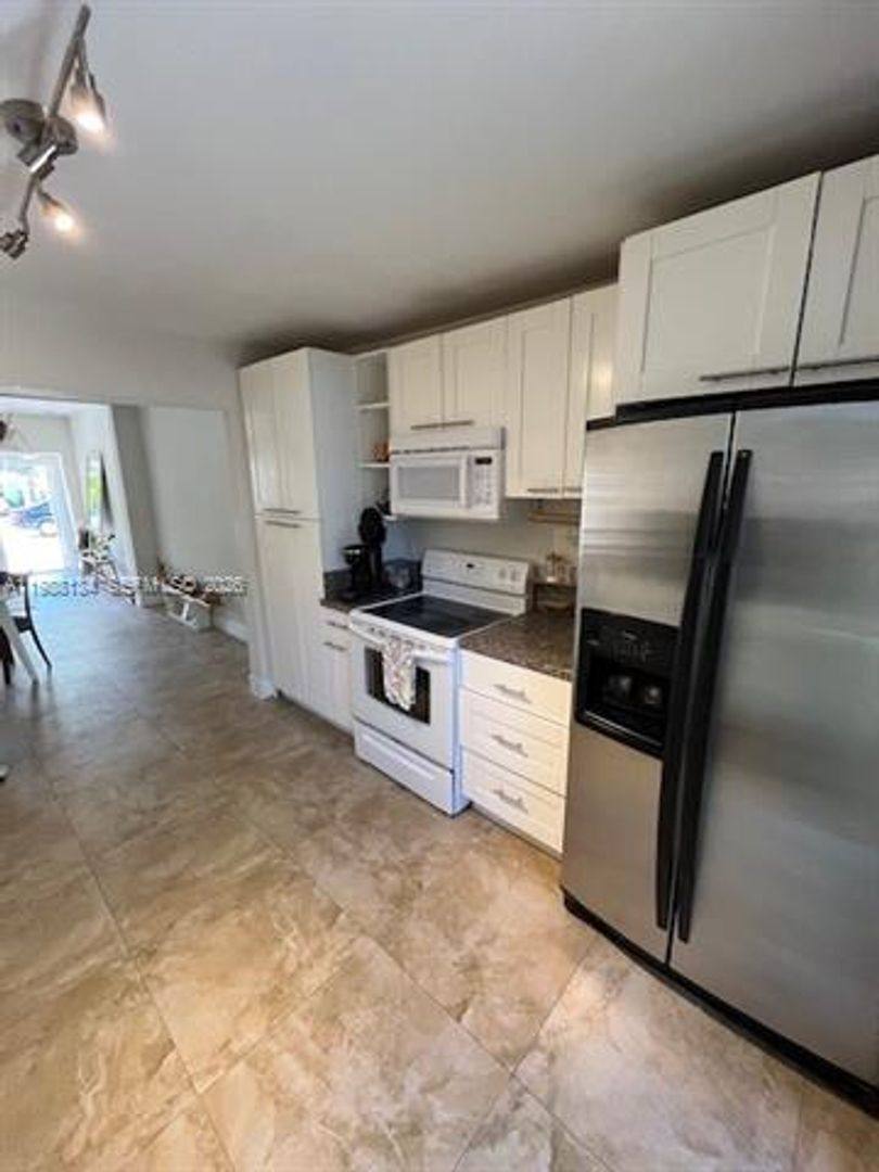 House for rent at 175 NW 121st St, Miami, FL 33168