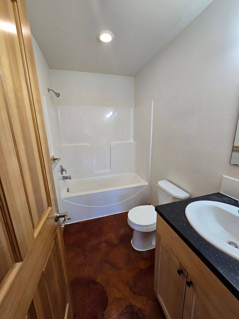 Townhouse for rent at 132 SW Avery Ave, Corvallis, OR 97333