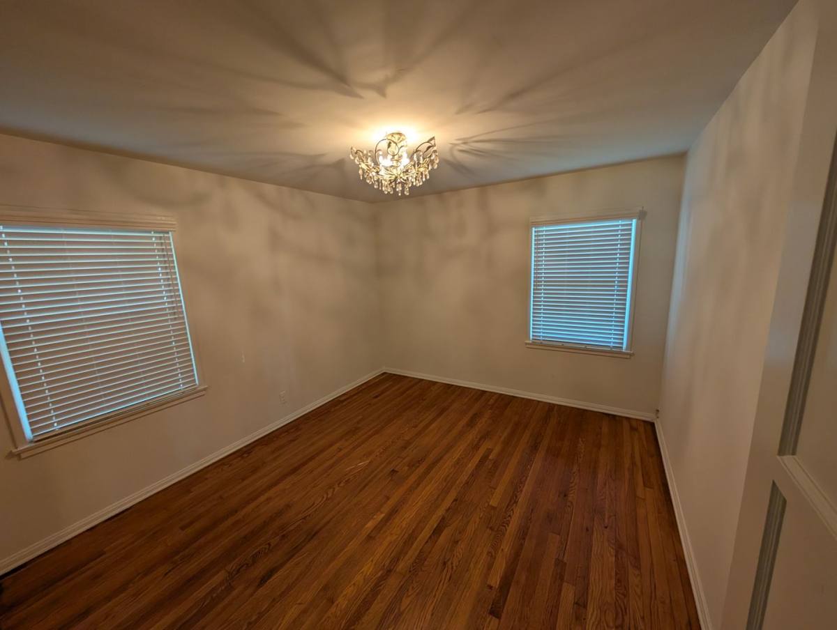 Apartment for rent at 1007 Pacific St, Santa Monica, CA 90405