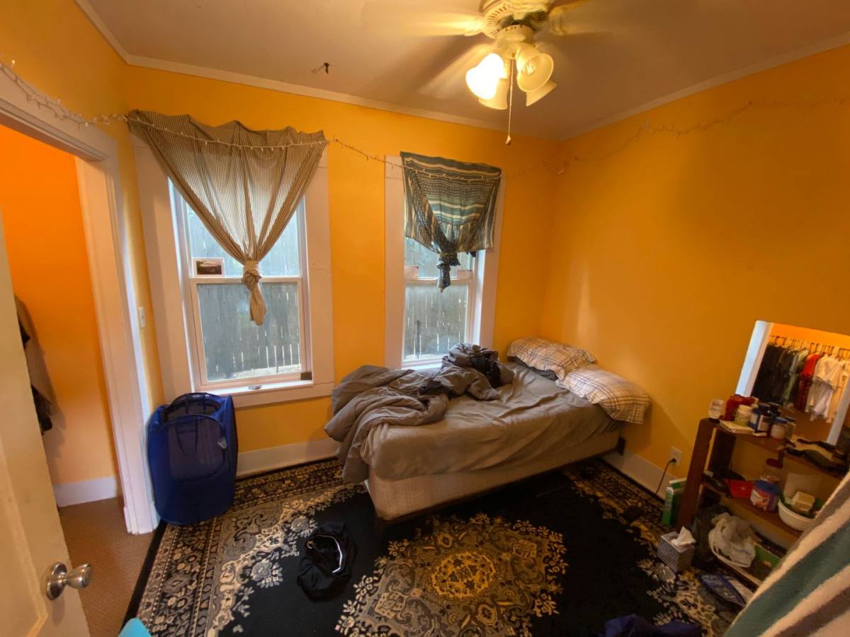 House for rent at 819 S Van Buren, Iowa City, IA 52240