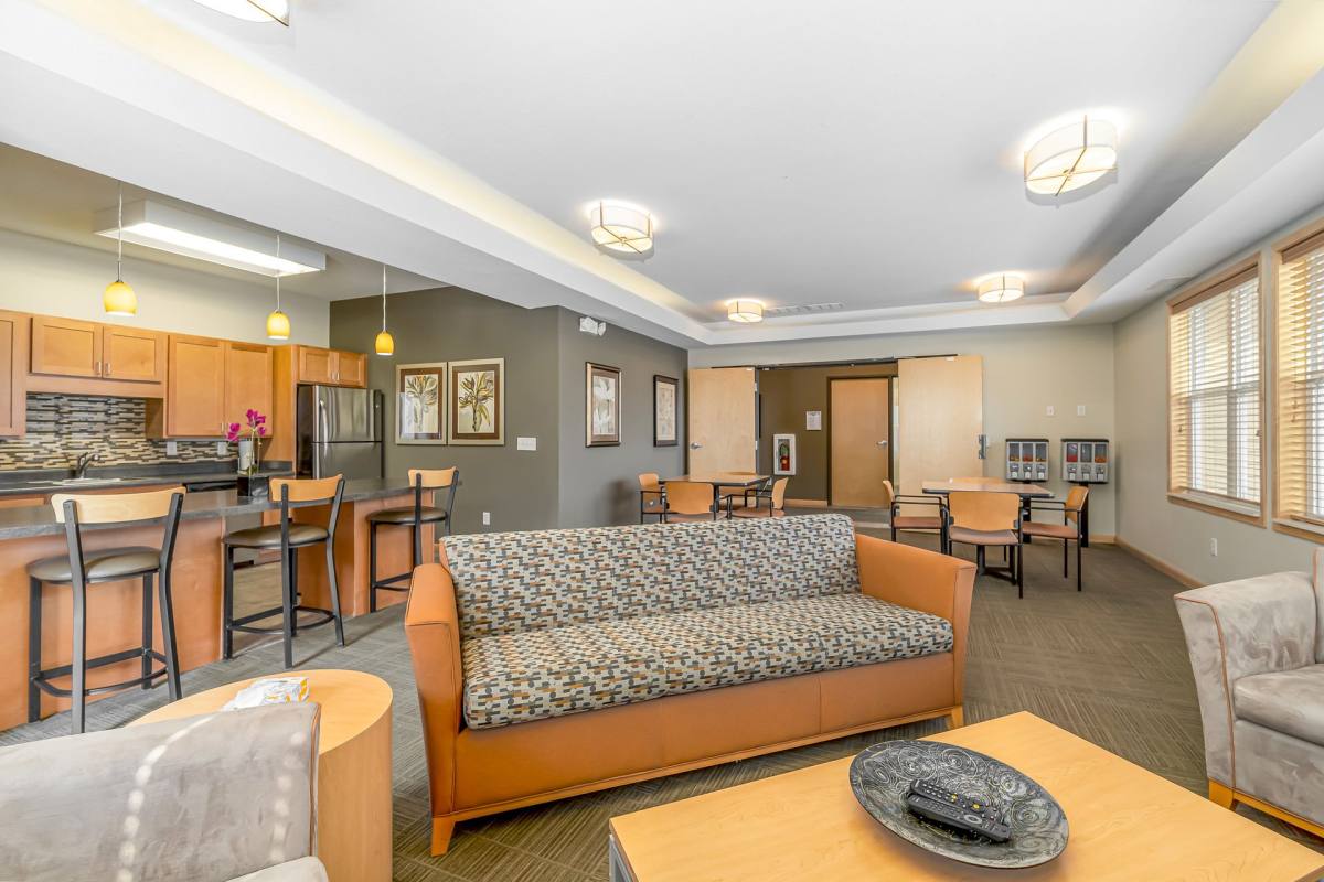 Apartment for rent at 1646 Hull Ave, Des Moines, IA 50313