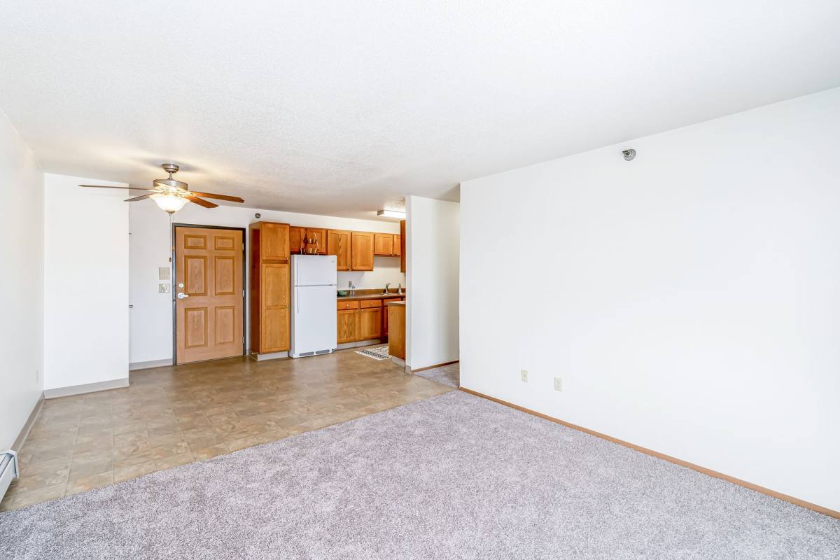 Apartment for rent at 1646 Hull Ave, Des Moines, IA 50313