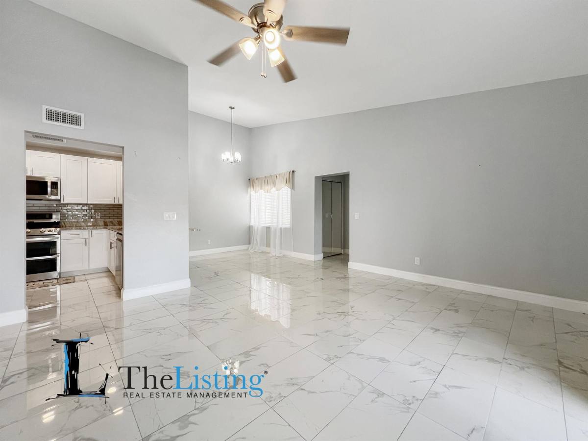 Condo for rent at 2482 Lakeway Branch Dr, Orlando, FL 32839
