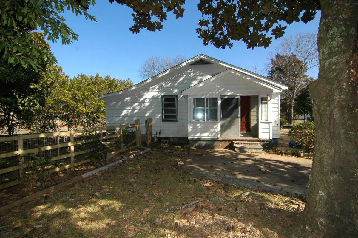 House for rent at 4110 Broyles Ave, Huntsville, AL 35805