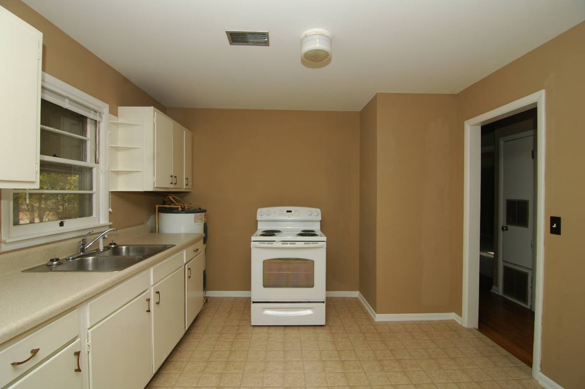House for rent at 4110 Broyles Ave, Huntsville, AL 35805