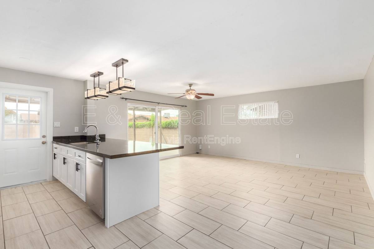 House for rent at 103 E Del Rio Dr, Tempe, AZ 85282