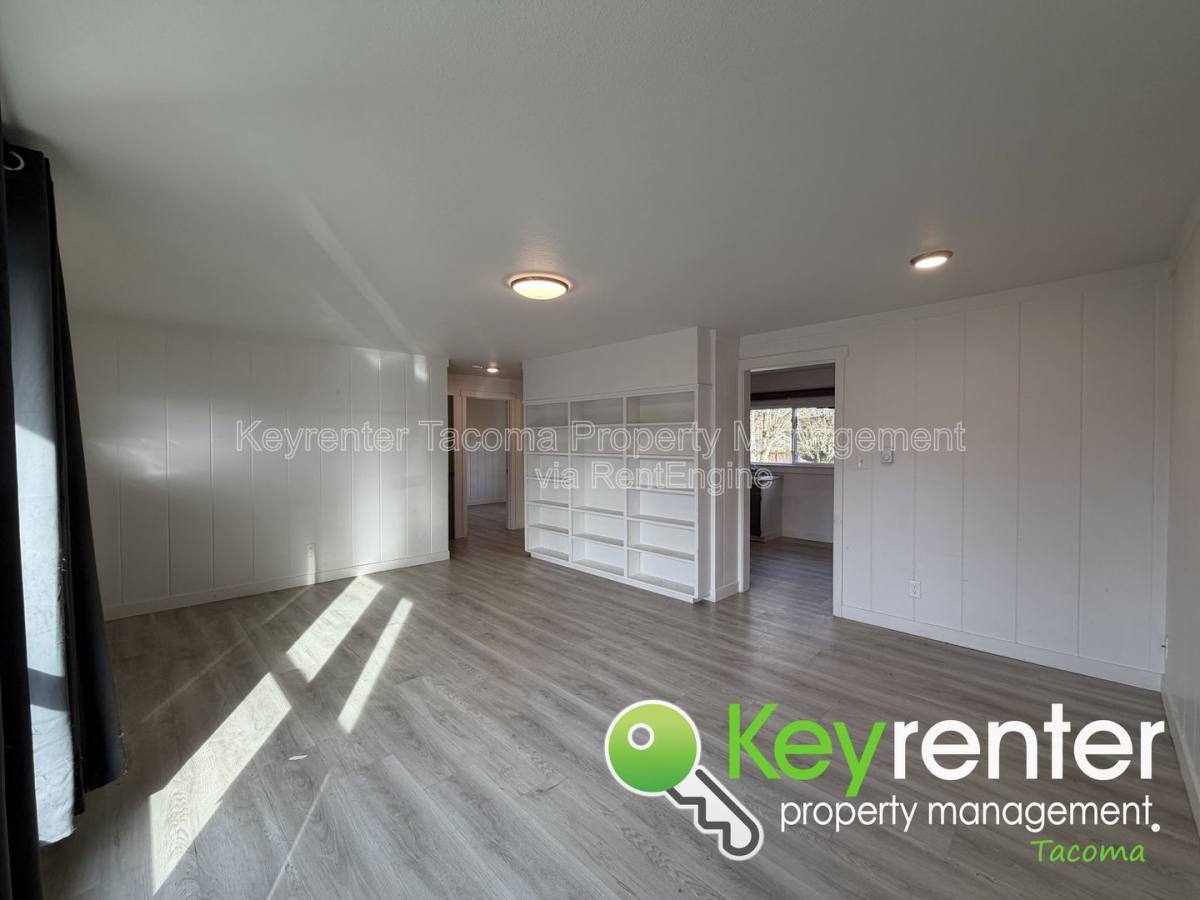 House for rent at 1823 S Sprague Ave, Tacoma, WA 98405