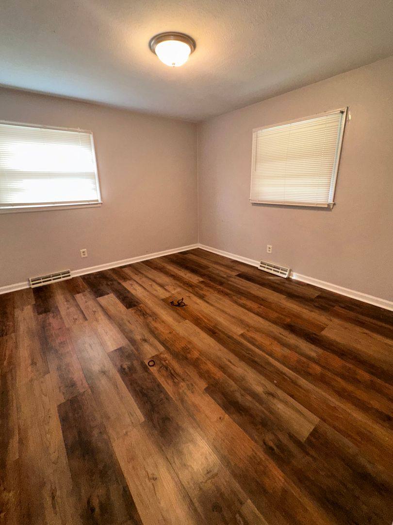 Apartment for rent at 180 Tartan Dr, Lexington, KY 40517