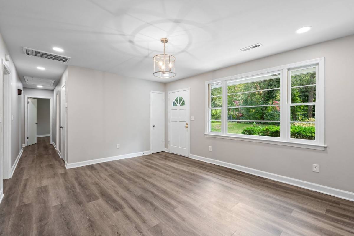 House for rent at 5501 Old Buncombe Rd, Greenville, SC 29609