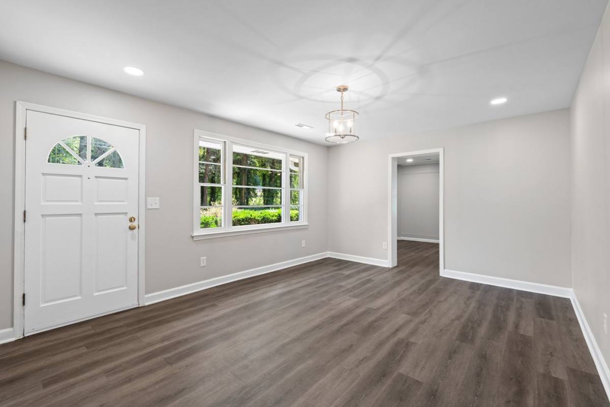 House for rent at 5501 Old Buncombe Rd, Greenville, SC 29609