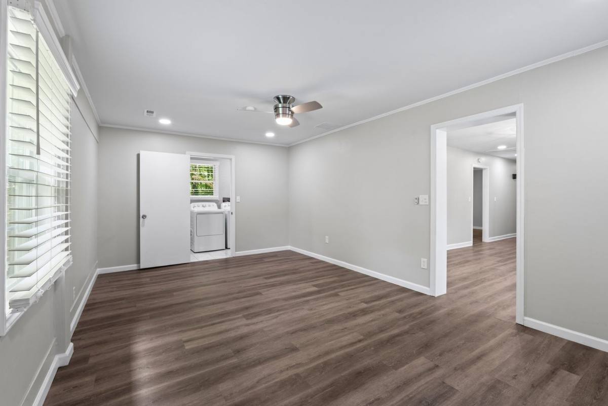 House for rent at 5501 Old Buncombe Rd, Greenville, SC 29609