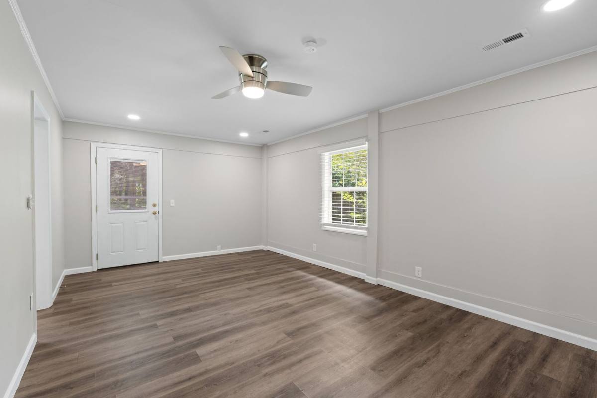 House for rent at 5501 Old Buncombe Rd, Greenville, SC 29609