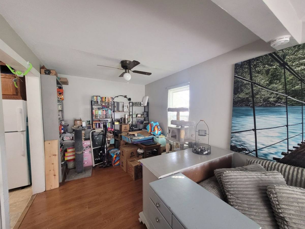Apartment for rent at 1906-1908 Agnes St, Eau Claire, WI 54701