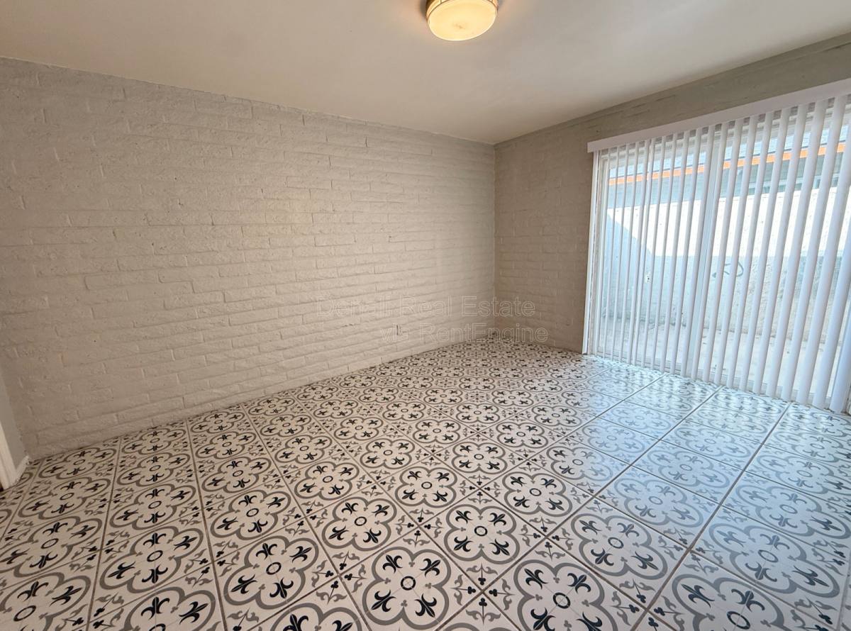 Apartment for rent at 1122 S McClintock Dr #A, Tempe, AZ 85281