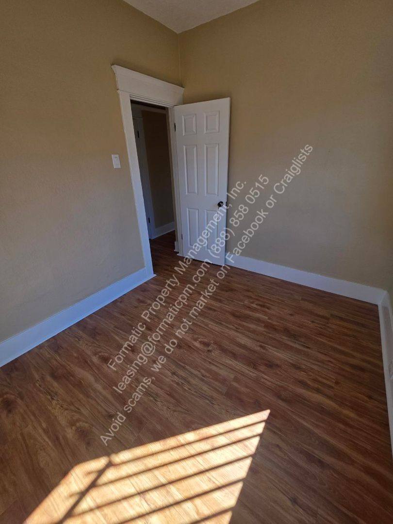 Apartment for rent at 1285 E Martin Luther King Junior Blvd, Los Angeles, CA 90011