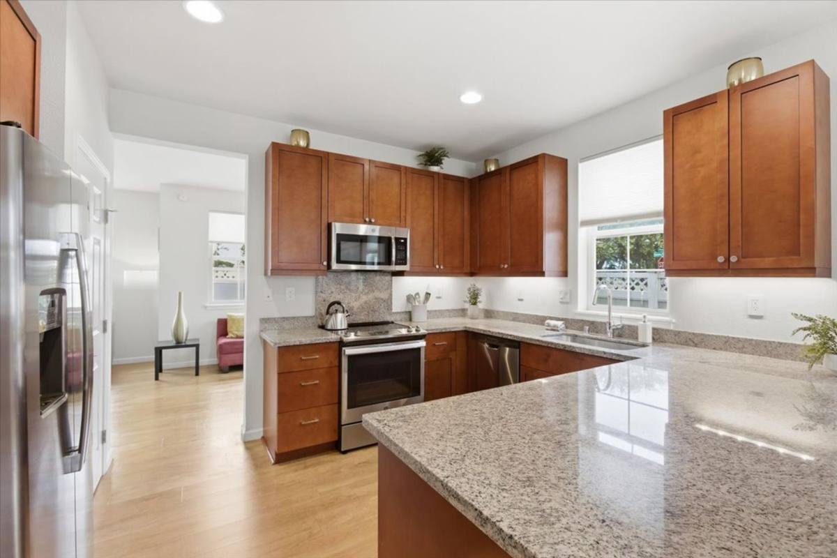 House for rent at 166 Kahoma Village Lp, Lahaina, HI 96761
