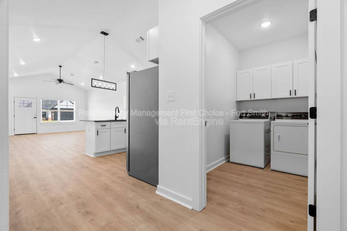 Apartment for rent at 8725 Cantera Dr #B, Fort Smith, AR 72916