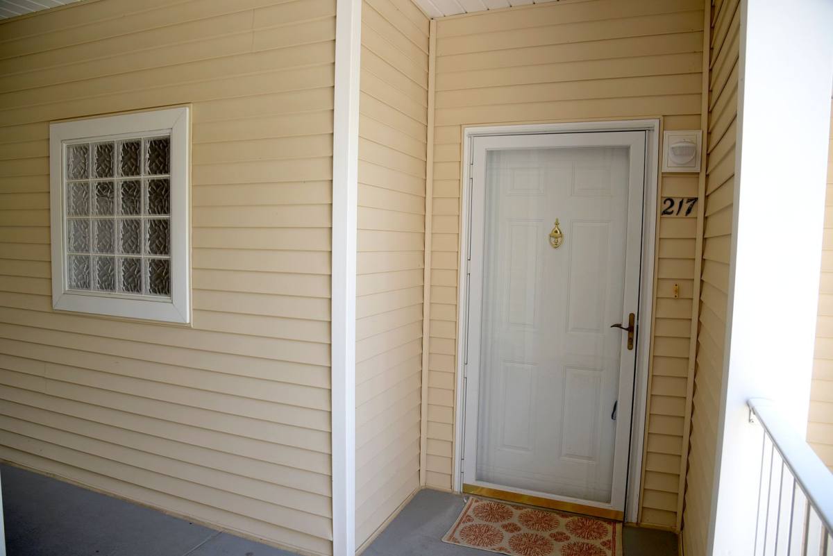 Condo for rent at 1501 N Partin Dr, Niceville, FL 32578