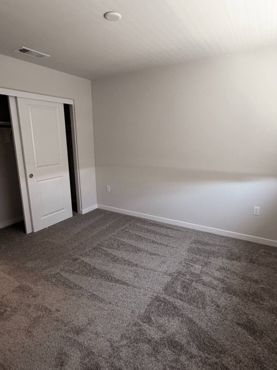 Townhouse for rent at 9535 Hannah Way, Riverside, CA 92503