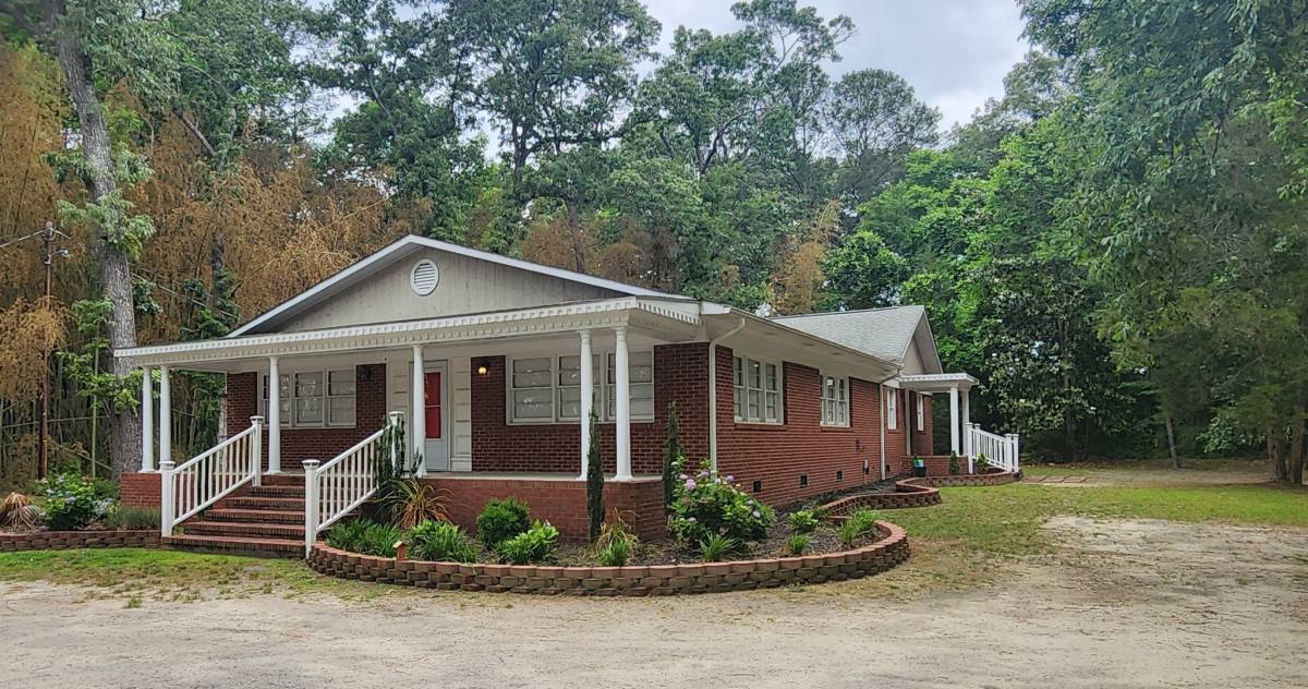 House for rent at 4605 Blanton Rd, Fayetteville, NC 28303