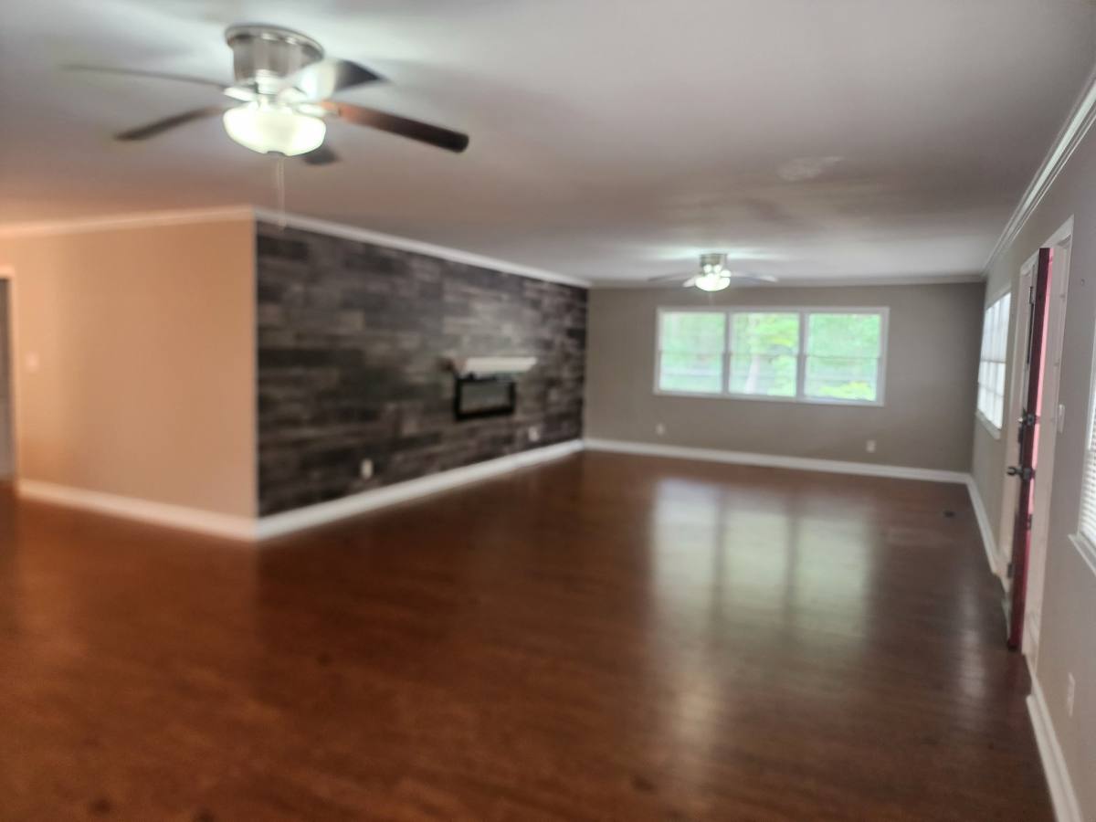 House for rent at 4605 Blanton Rd, Fayetteville, NC 28303