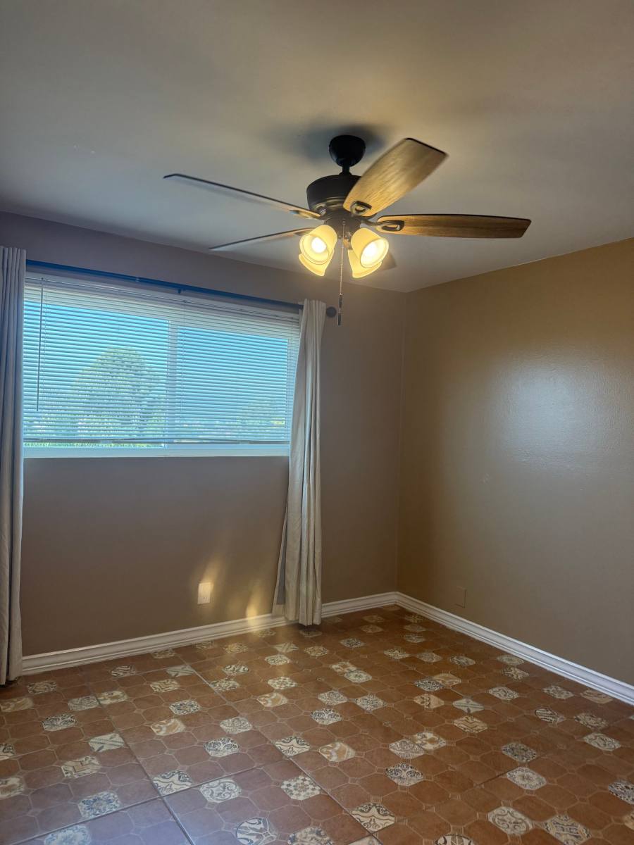 Townhouse for rent at 809 Carey Rd #G, Oceanside, CA 92058