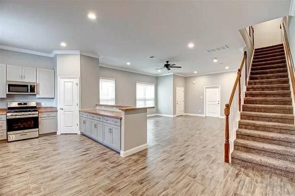 Townhouse for rent at 2120 Bermuda Dunes, Missouri City, TX 77459
