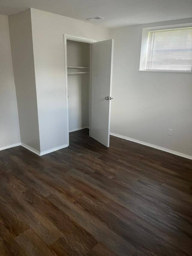 Apartment for rent at 562 Glenwood Ave #1, Cincinnati, OH 45229