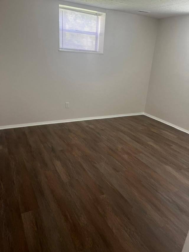 Apartment for rent at 562 Glenwood Ave #1, Cincinnati, OH 45229