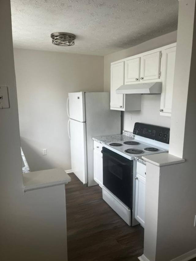 Apartment for rent at 562 Glenwood Ave #1, Cincinnati, OH 45229