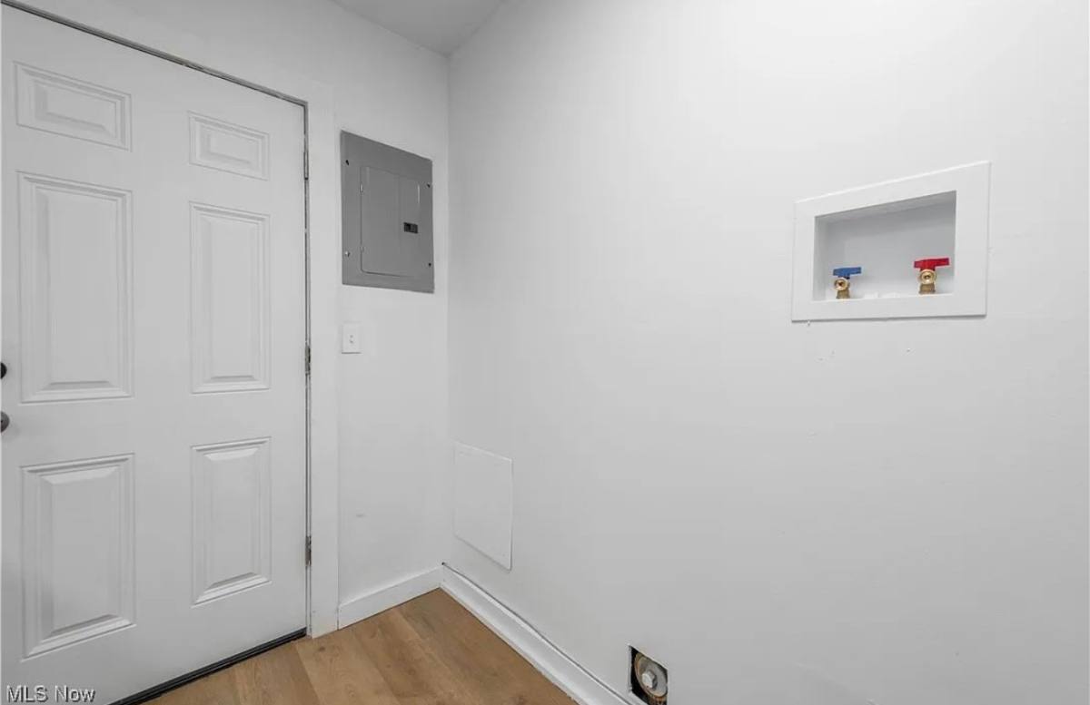 House for rent at 3890 E 143rd St, Cleveland, OH 44128