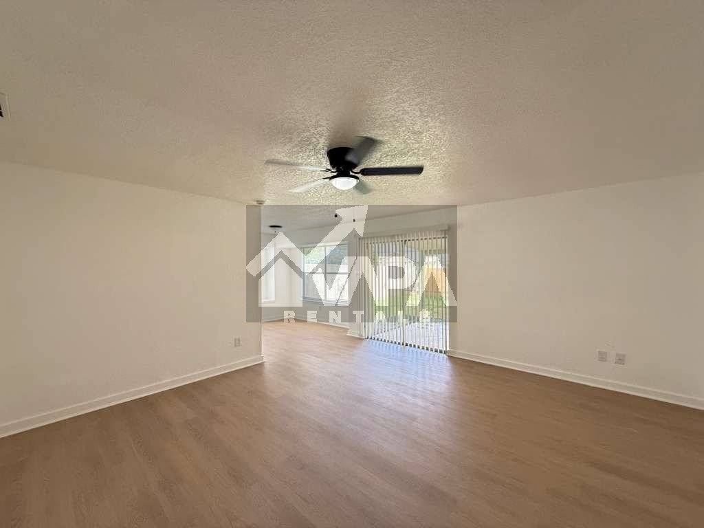 House for rent at 9315 Cliff Way St, San Antonio, TX 78250