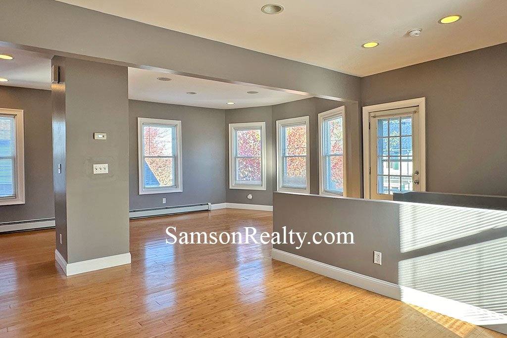 Townhouse for rent at 35 Stadden St #2 3, Providence, RI 02907