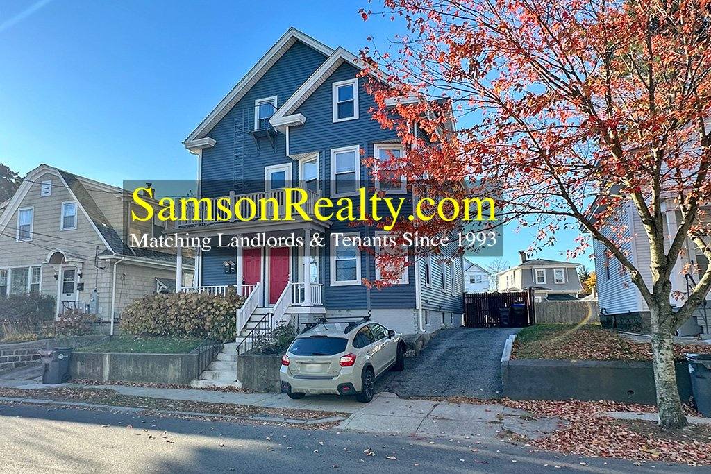 Townhouse for rent at 35 Stadden St #2 3, Providence, RI 02907