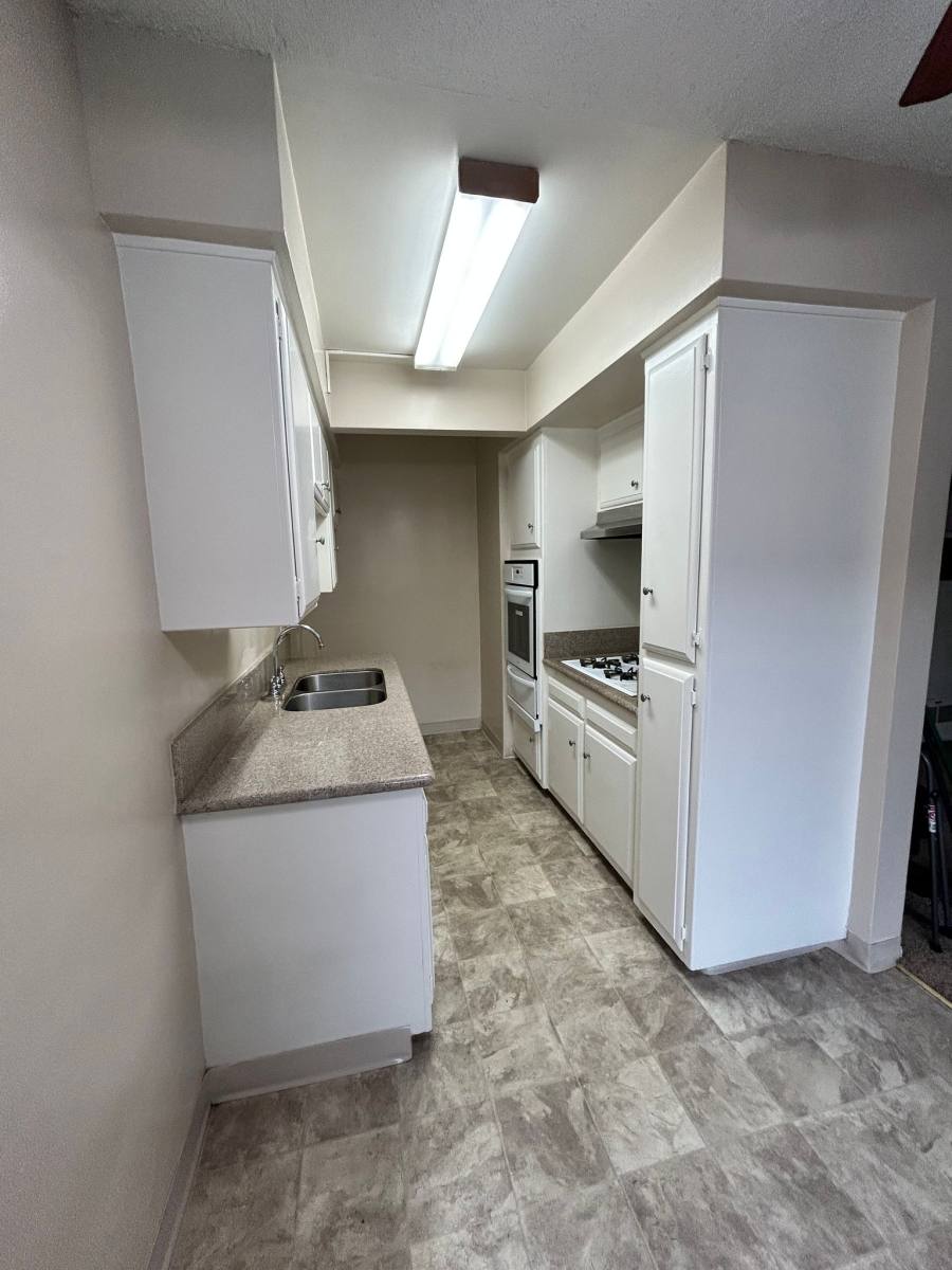 Apartment for rent at 260 N Oak Ave #3, Pasadena, CA 91107
