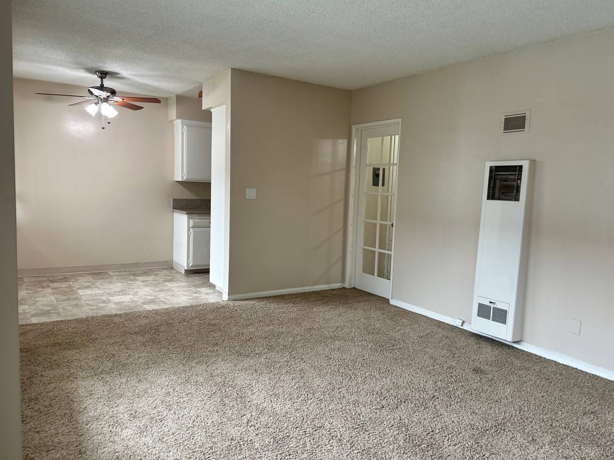 Apartment for rent at 260 N Oak Ave #3, Pasadena, CA 91107